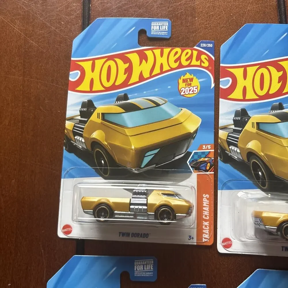 New Hot Wheels 2025 Twin Dorado Chrome Engine lot of 4 Track Champs 228/250